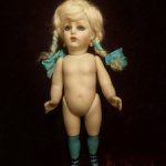 Реплика антикварной куклы