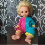 Лот ГДР Девочки  в родном