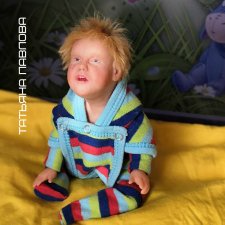 Всем, доброе время суток!  Встречайте мой мальчик. Лепка из Living Doll. В сидячем положении 15 см