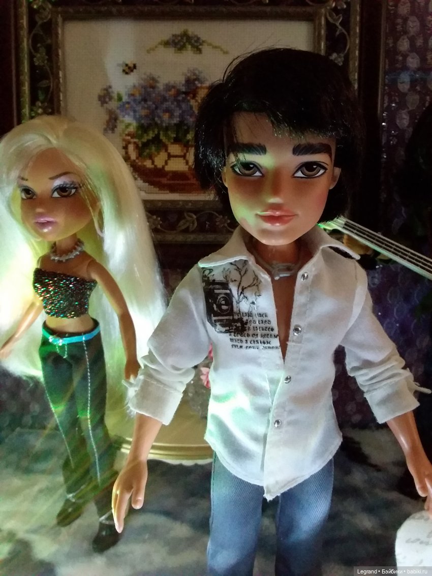 Клип на хит Эмре Айдына Bir Pazar Kahvaltisi - "Воскресный завтрак"