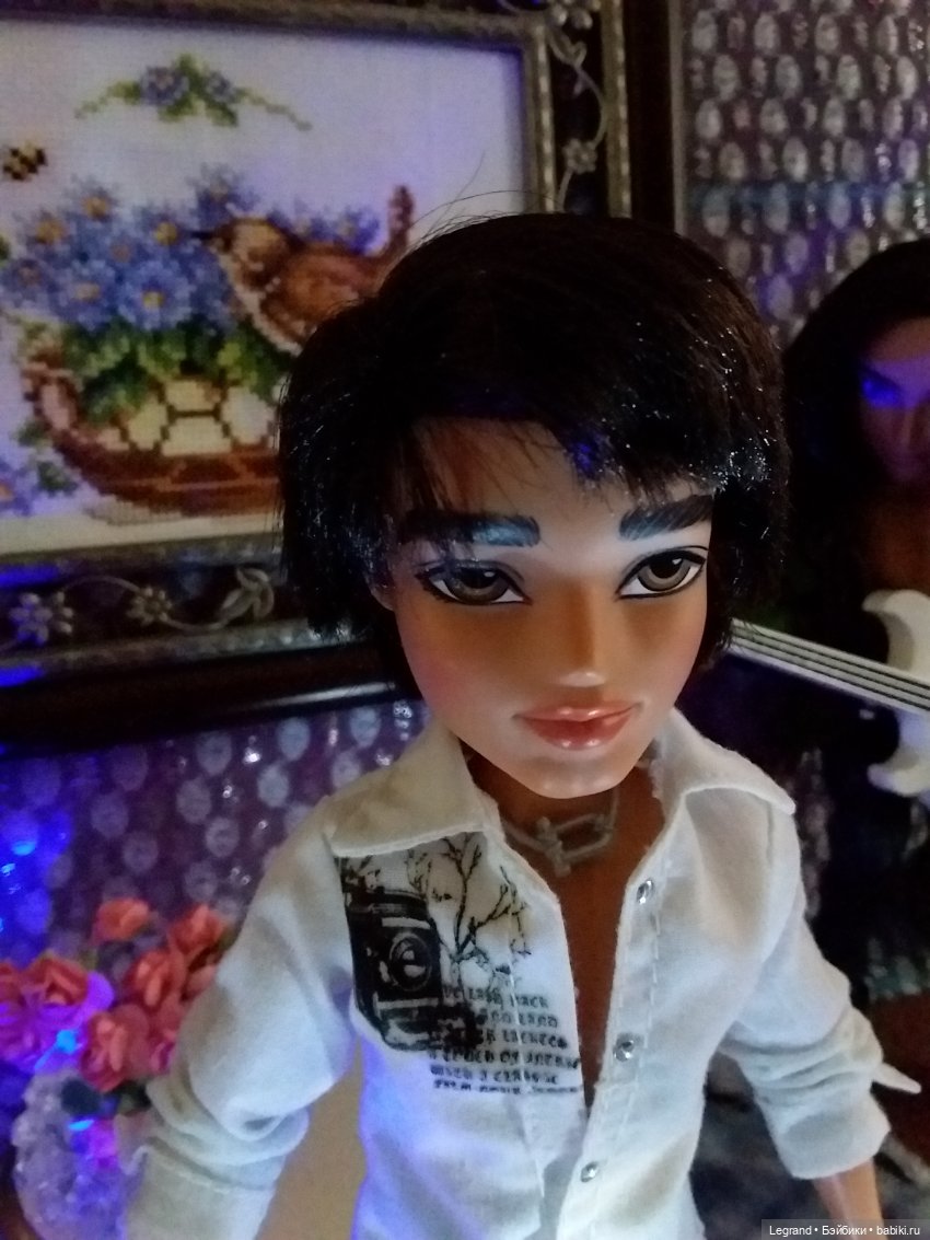 Клип на хит Эмре Айдына Bir Pazar Kahvaltisi - "Воскресный завтрак"