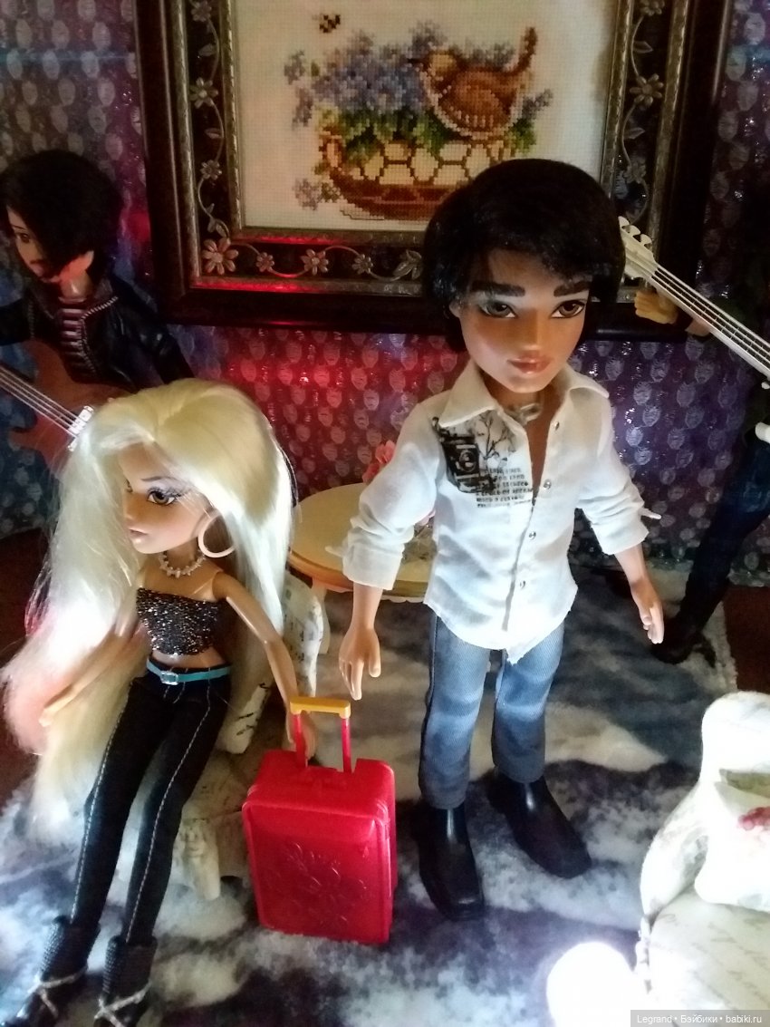 Клип на хит Эмре Айдына Bir Pazar Kahvaltisi - "Воскресный завтрак"