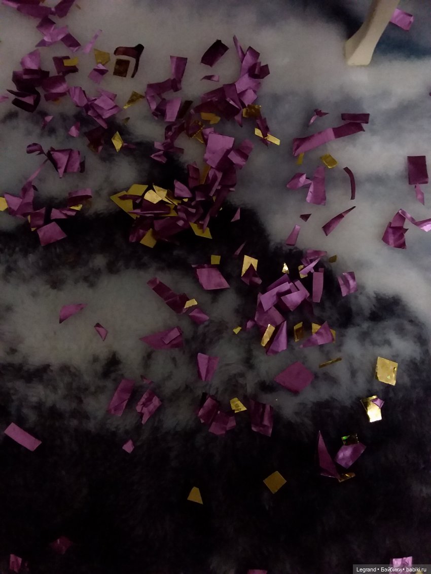 Клип на хит Эмре Айдына Bir Pazar Kahvaltisi - "Воскресный завтрак"