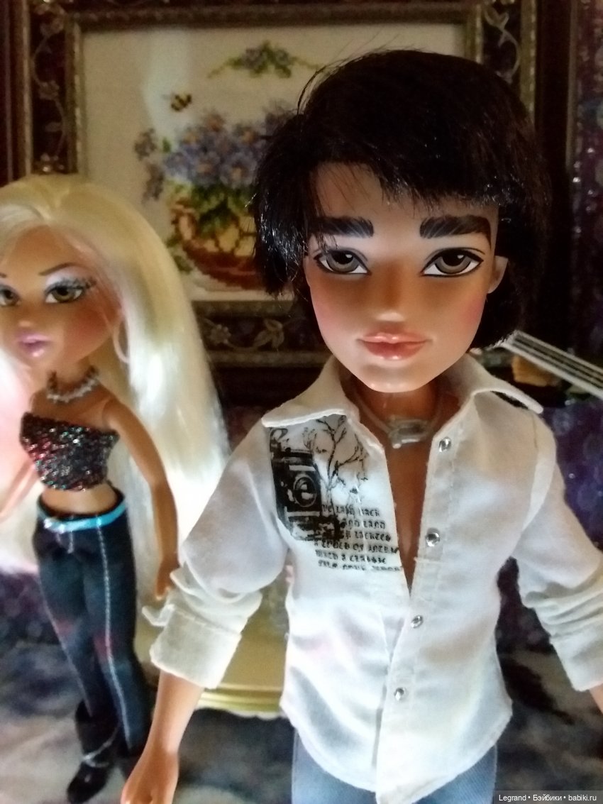 Клип на хит Эмре Айдына Bir Pazar Kahvaltisi - "Воскресный завтрак"