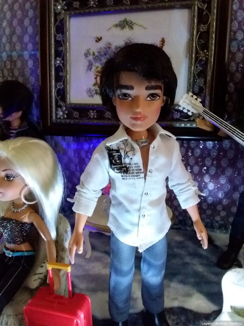 Клип на хит Эмре Айдына Bir Pazar Kahvaltisi - "Воскресный завтрак"