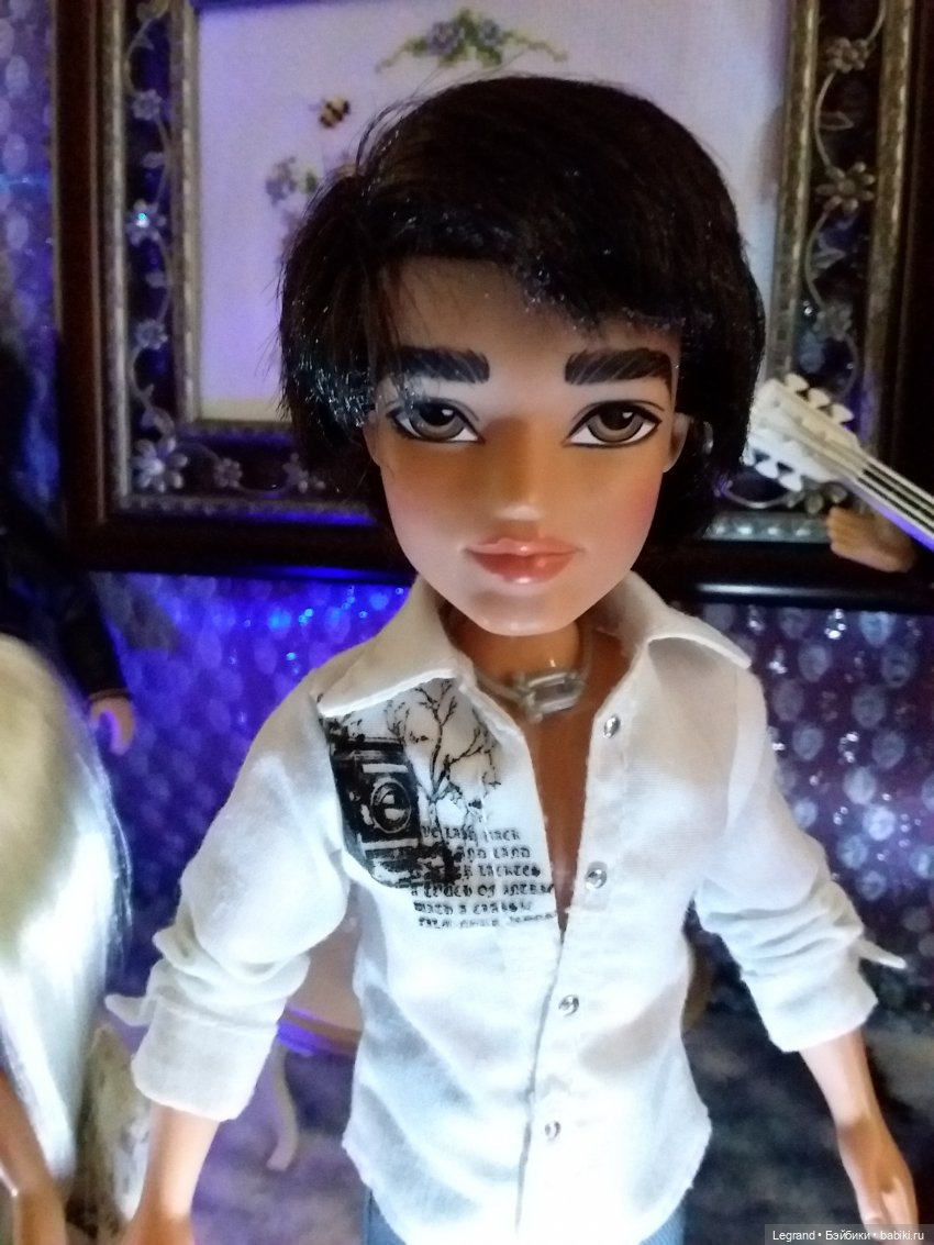 Клип на хит Эмре Айдына Bir Pazar Kahvaltisi - "Воскресный завтрак"