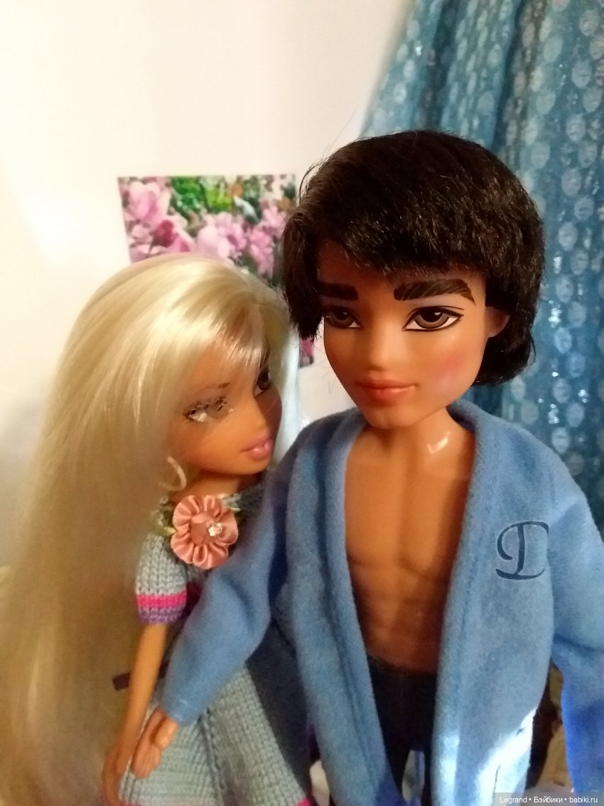 Клип на хит Эмре Айдына Bir Pazar Kahvaltisi - "Воскресный завтрак"