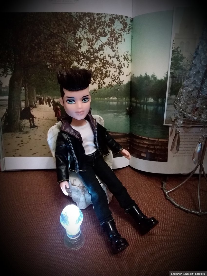 Лестат и Анаис в спектакле "Начнётся сентябрь..." | Бэйбики Лестат и Анаис в спектакле "Начнётся сентябрь..."