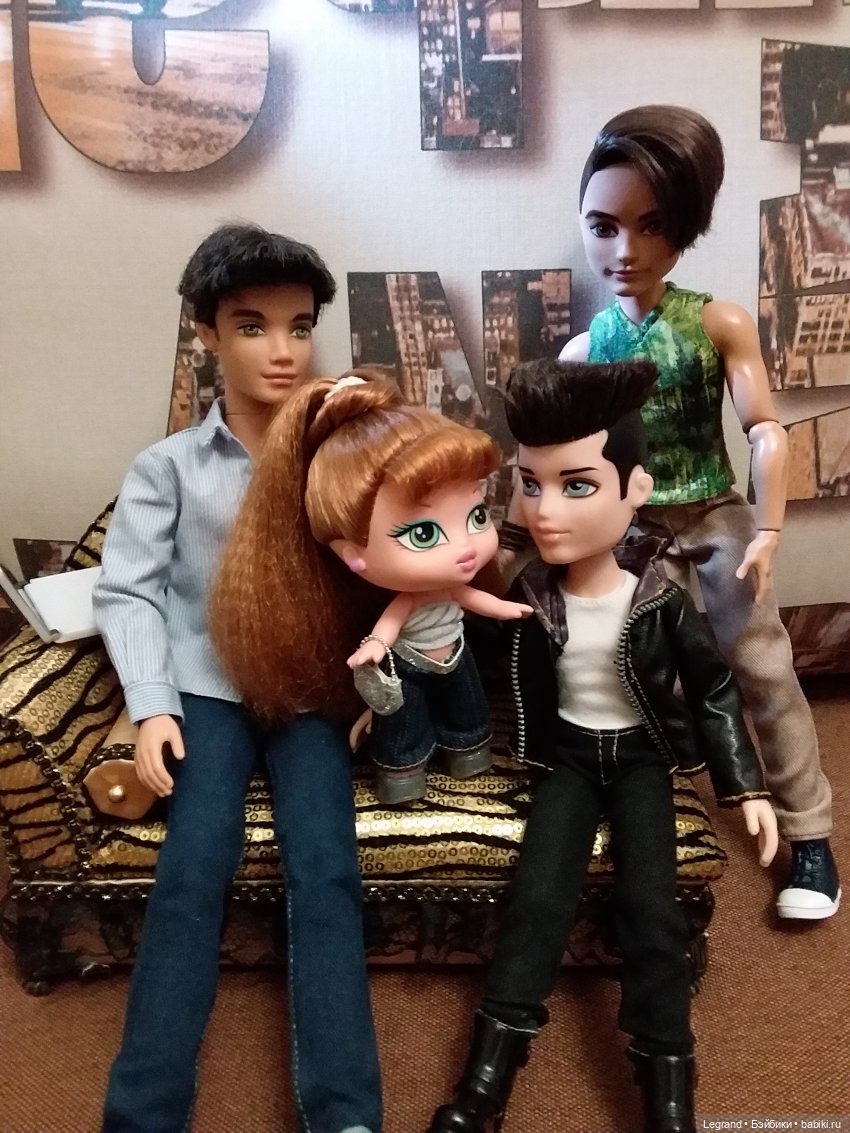 Они сами пишут свои истории: наш золотой диван | Бэйбики Они сами пишут свои истории: наш золотой диван