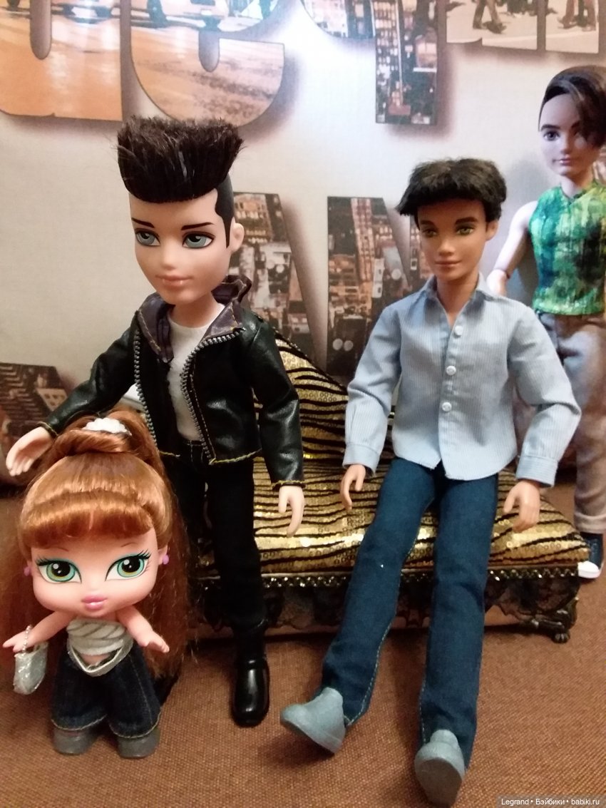 Они сами пишут свои истории: наш золотой диван | Бэйбики Они сами пишут свои истории: наш золотой диван