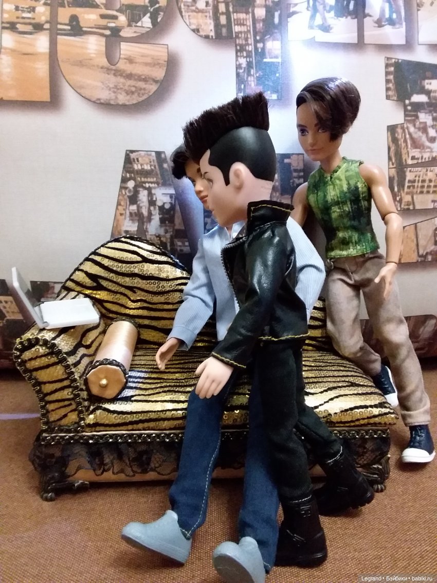 Они сами пишут свои истории: наш золотой диван | Бэйбики Они сами пишут свои истории: наш золотой диван (фото 9)