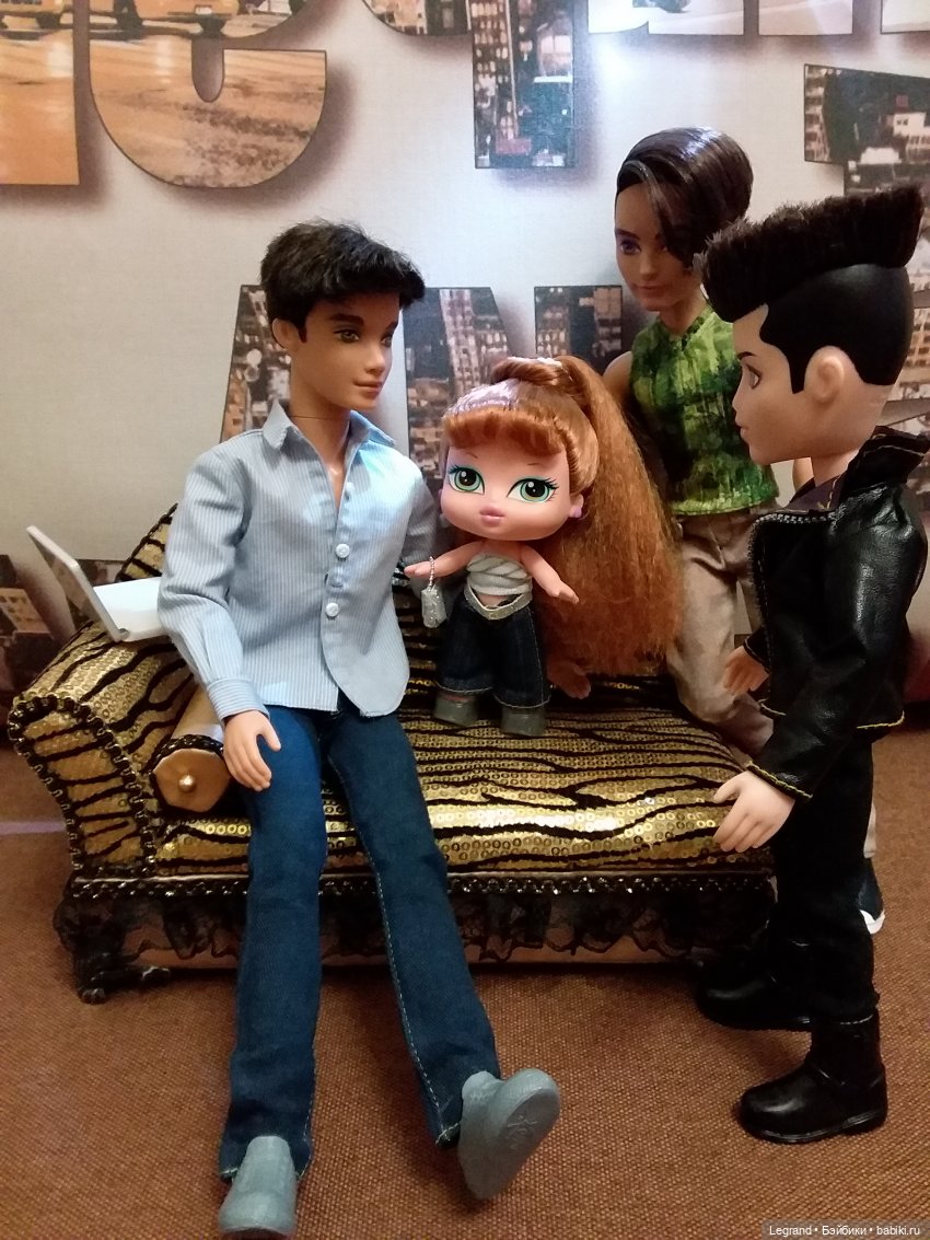 Они сами пишут свои истории: наш золотой диван | Бэйбики Они сами пишут свои истории: наш золотой диван