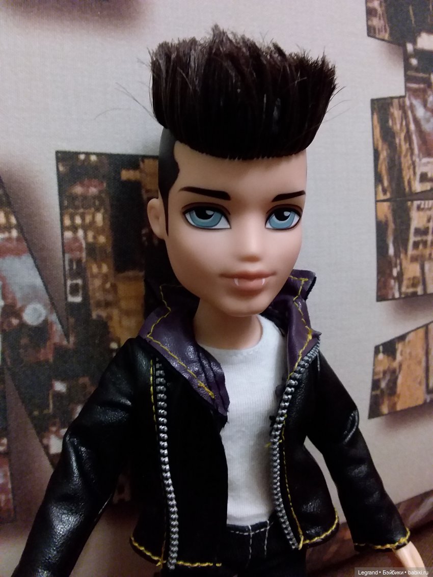 Они сами пишут свои истории: о наших традициях. Интервью с Лестатом | Бэйбики Они сами пишут свои истории: о наших традициях. Интервью с Лестатом (фото 7)