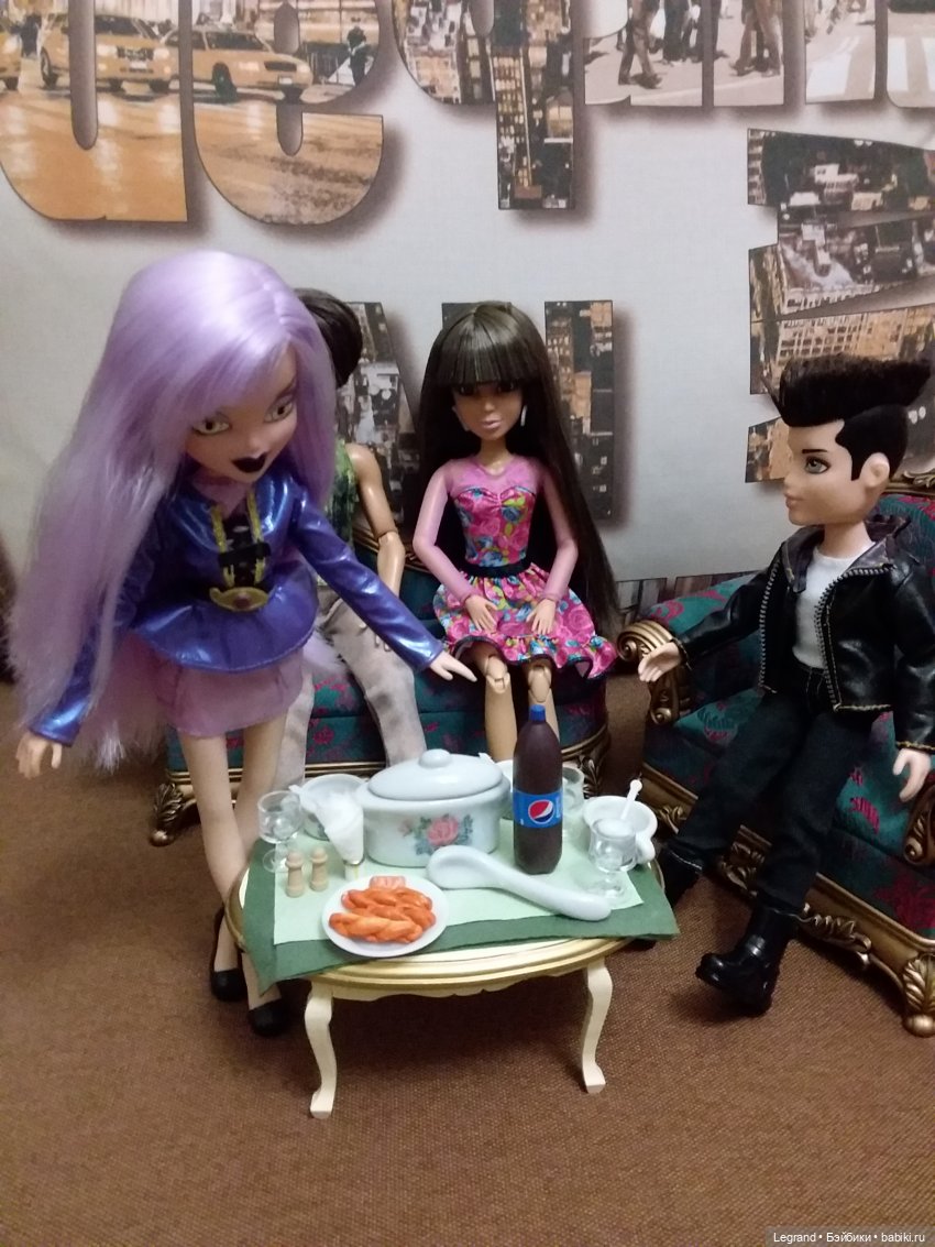 Они сами пишут свои истории: Готье, Дезире, Лестат. Обед и разговоры о политике (фото 7)