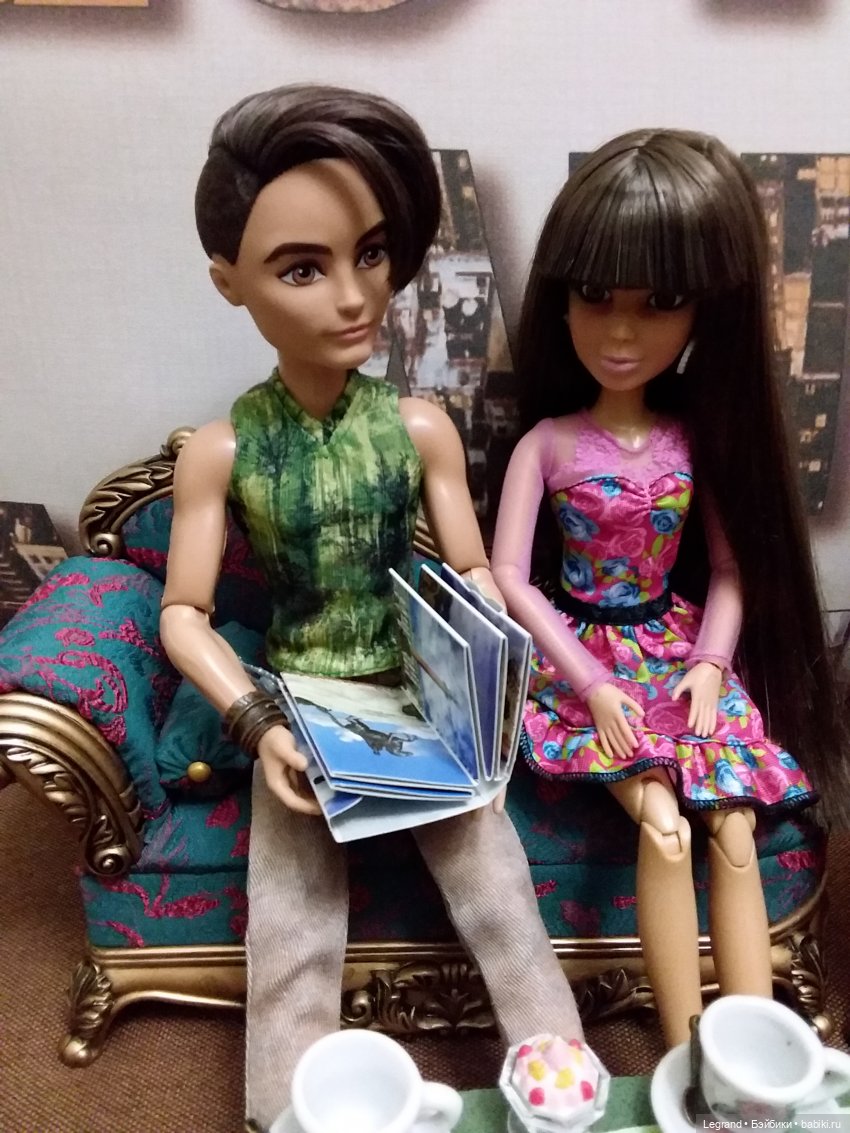 Они сами пишут свои истории: Готье, Дезире, Лестат. Обед и разговоры о политике