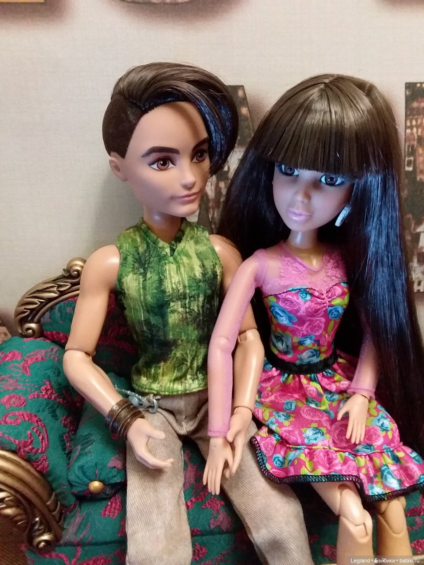 Они сами пишут свои истории: Готье, Дезире, Лестат. Обед и разговоры о политике