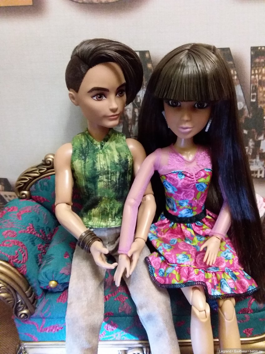 Они сами пишут свои истории: Готье, Дезире, Лестат. Обед и разговоры о политике