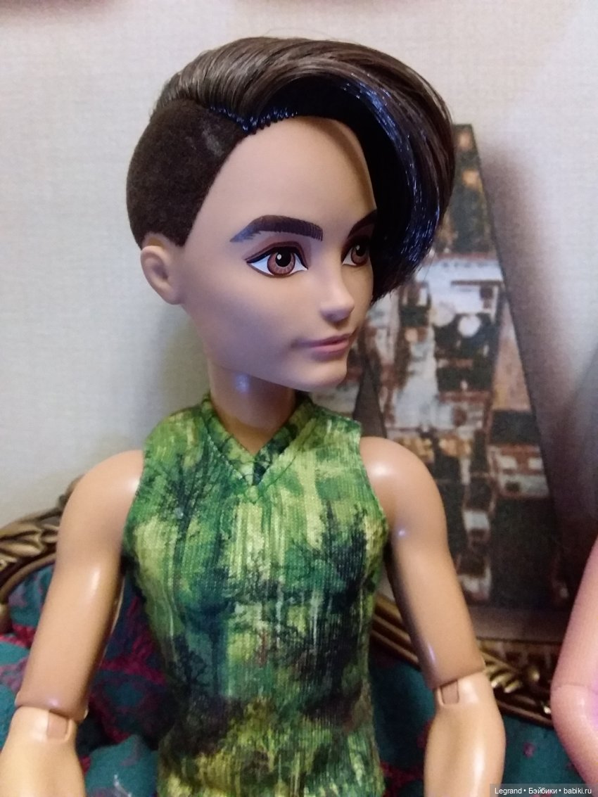 Они сами пишут свои истории: Готье, Дезире, Лестат. Обед и разговоры о политике