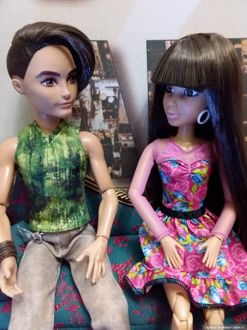 Они сами пишут свои истории: Готье, Дезире, Лестат. Обед и разговоры о политике