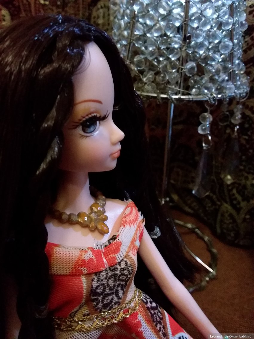 Они сами пишут свои истории: Лестат, Коринна. "К Элизе"