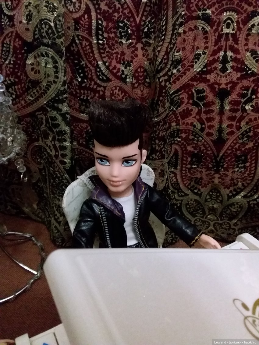 Они сами пишут свои истории: Лестат, Коринна. "К Элизе" (фото 3)