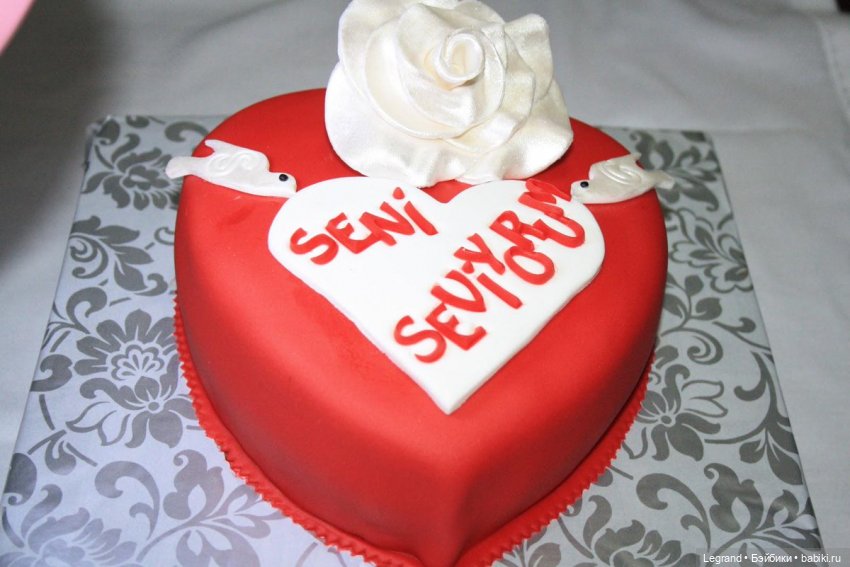 Они сами пишут свои истории: Эллис и Элиф