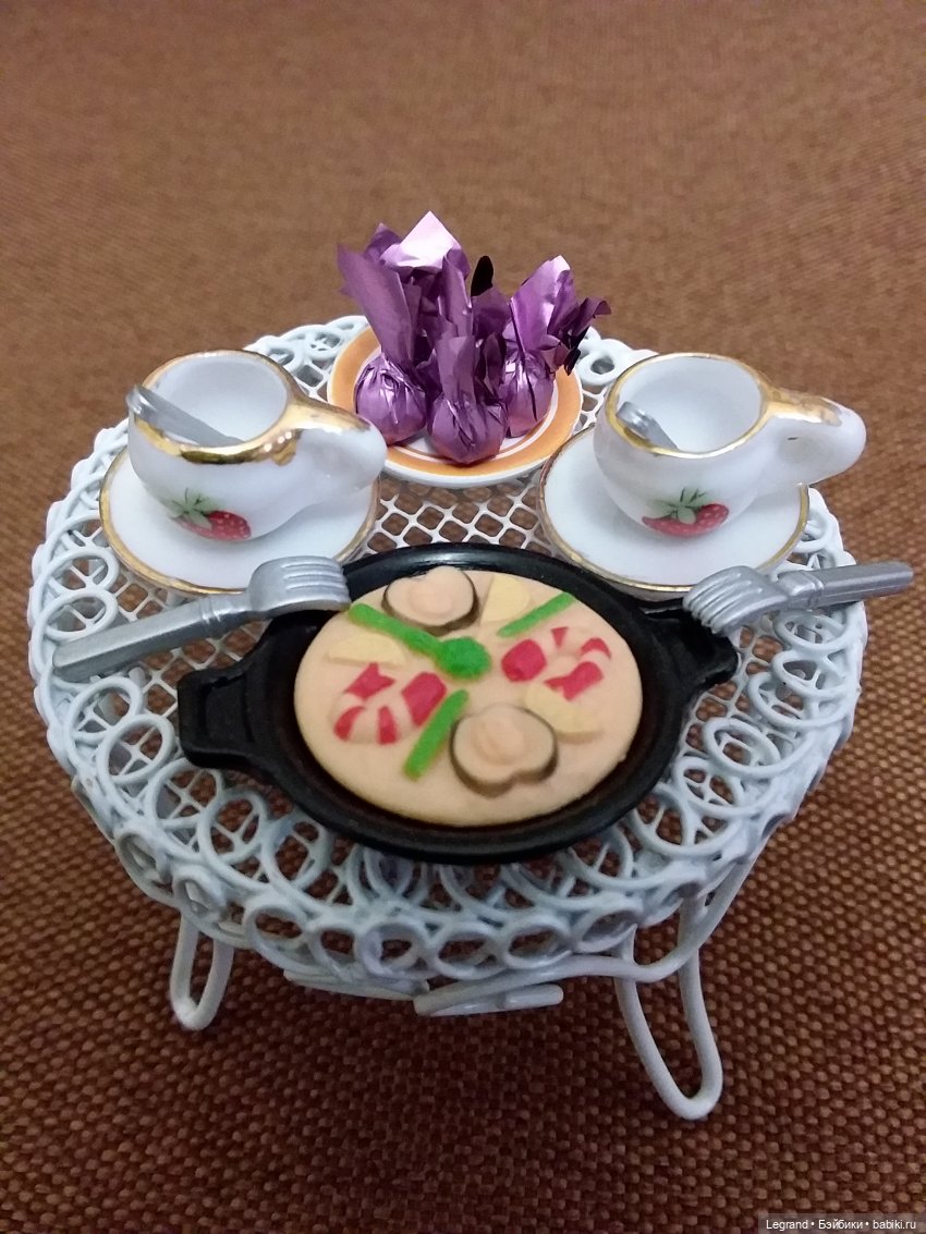 Они сами пишут свои истории: Конфетно-парфюмерное творчество и немного новой мебели (фото 6)