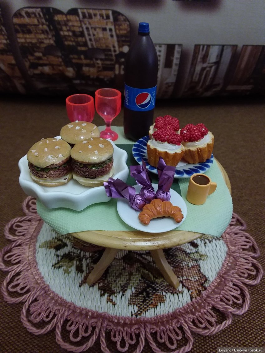 Они сами пишут свои истории: Конфетно-парфюмерное творчество и немного новой мебели (фото 2)