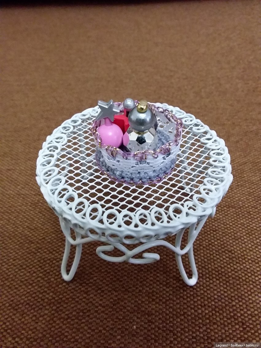 Они сами пишут свои истории: Конфетно-парфюмерное творчество и немного новой мебели