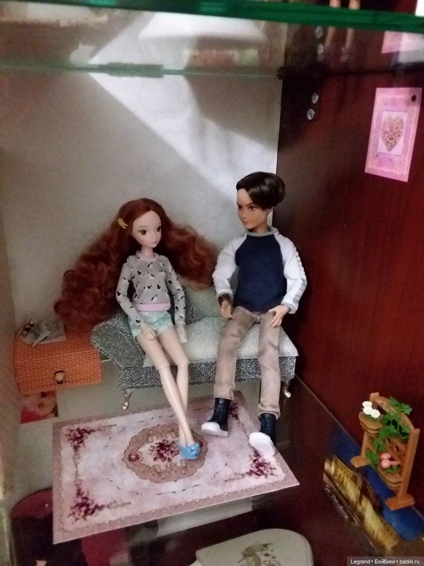 Они сами пишут свои истории: Конфетно-парфюмерное творчество и немного новой мебели