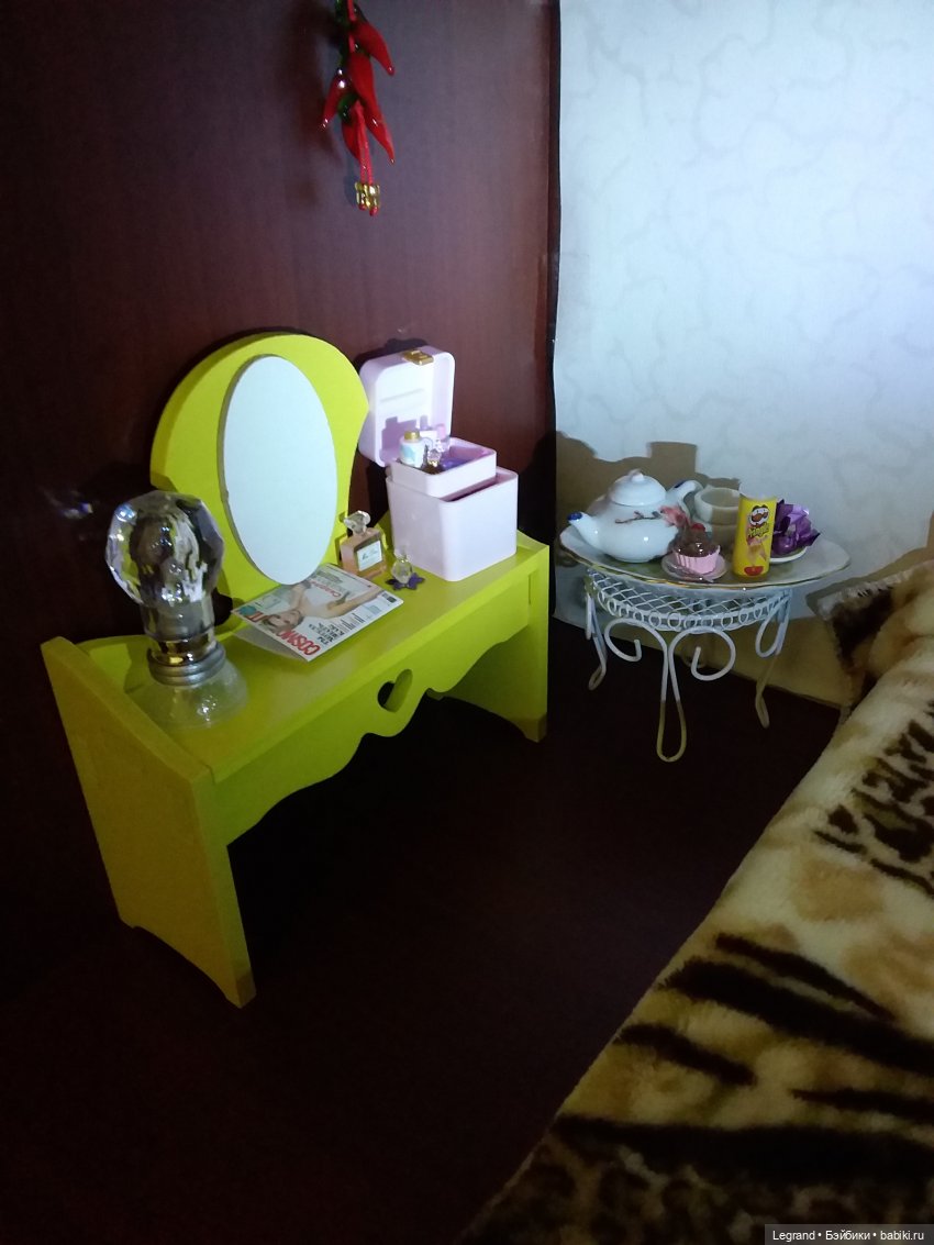 И снова кукломелочи. Обзор бьюти-кейса от Epoch