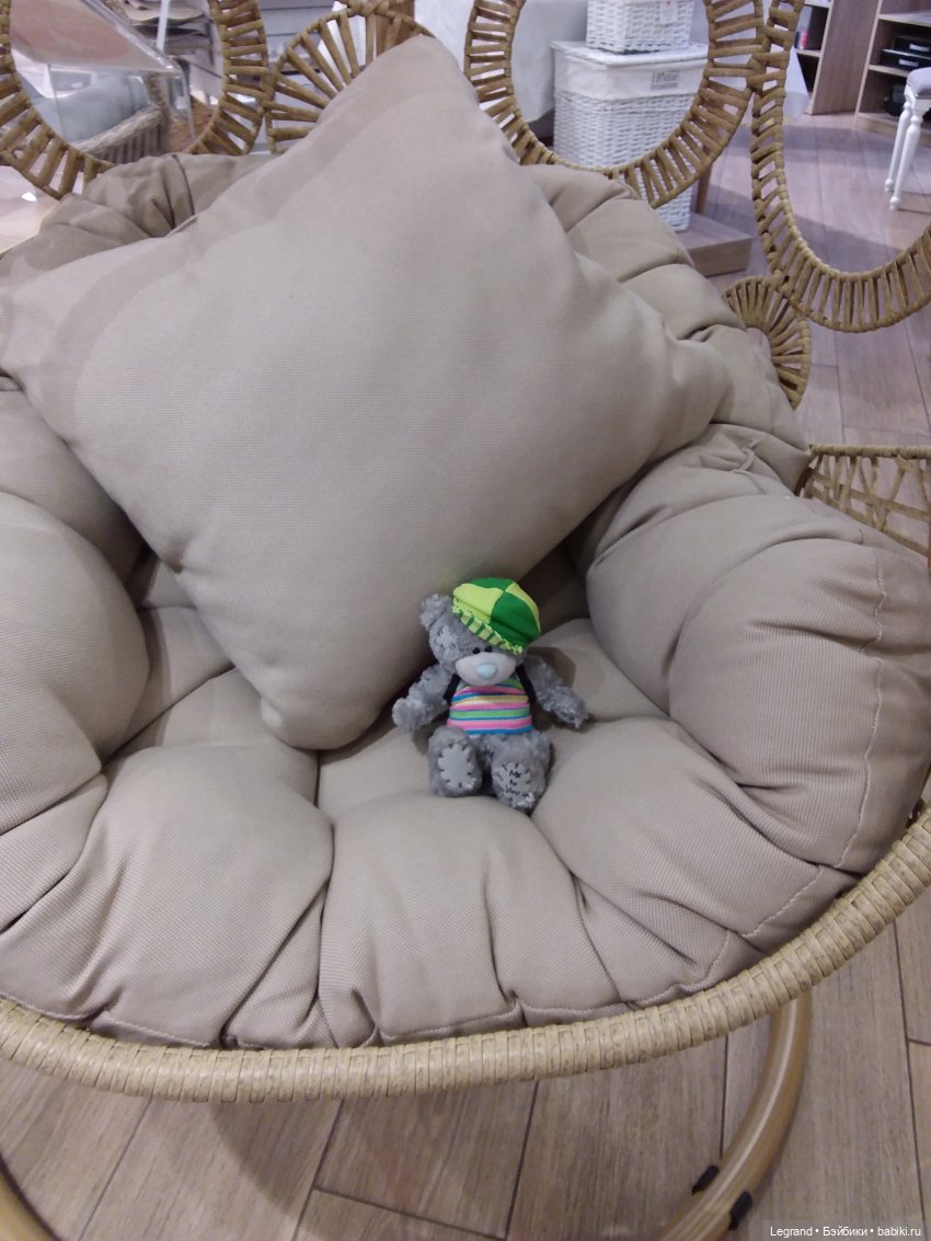 Снова мишки: короткая прогулка с Гри