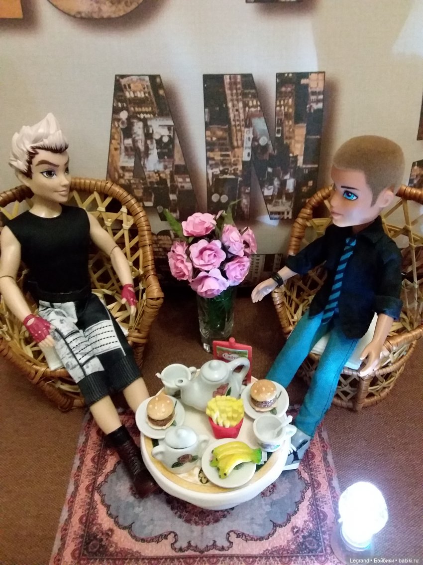 Они сами пишут свои истории: Аполлинер, Аженор и Трифин (фото 9)