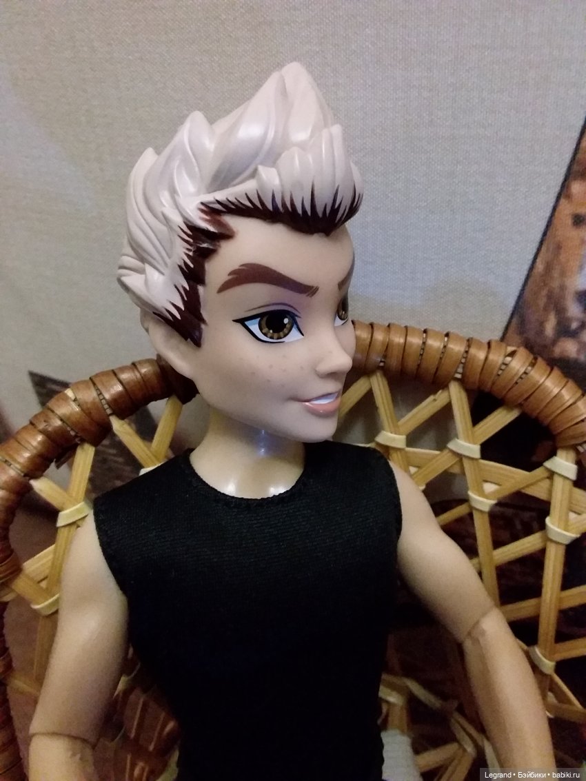 Они сами пишут свои истории: Аполлинер, Аженор и Трифин