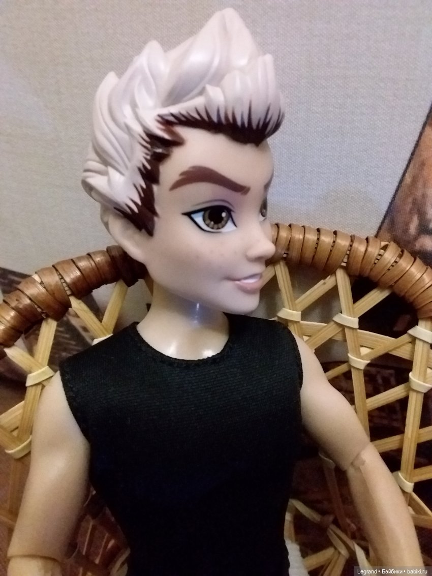 Они сами пишут свои истории: Аполлинер, Аженор и Трифин