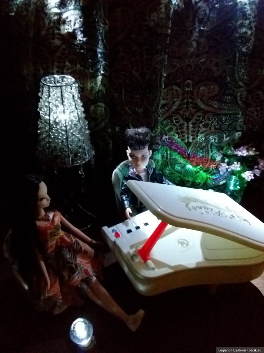 Лестат де Лионкур: Моим друзьям посвящается