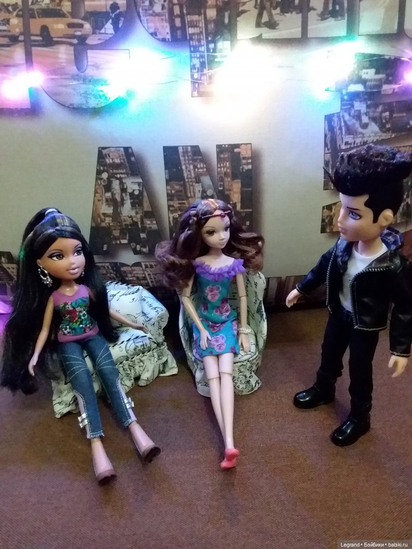 Они сами пишут свои истории: Поздно ночью. Спонтанные съёмки