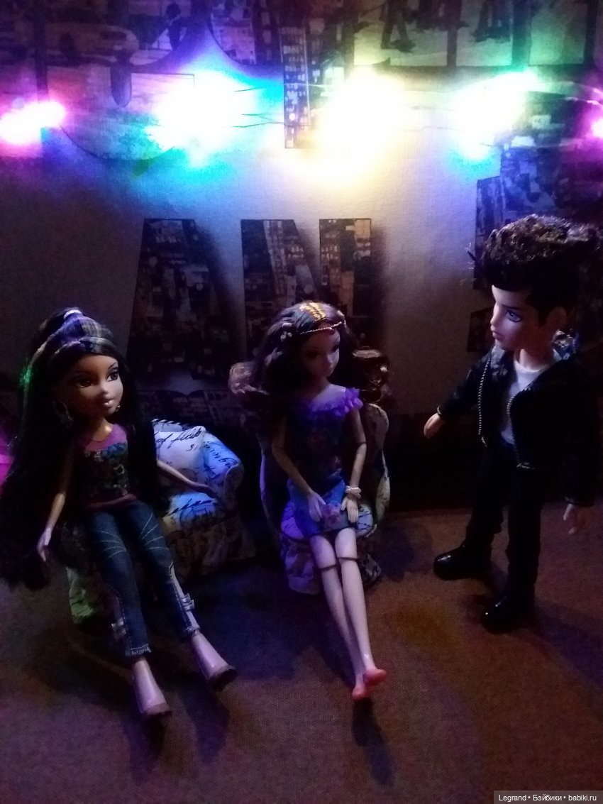 Они сами пишут свои истории: Поздно ночью. Спонтанные съёмки