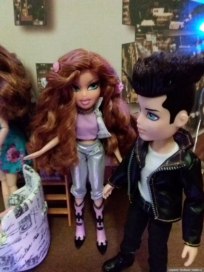 Они сами пишут свои истории: "Это диагноз, что ли?.."