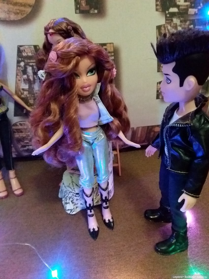 Они сами пишут свои истории: "Это диагноз, что ли?.."