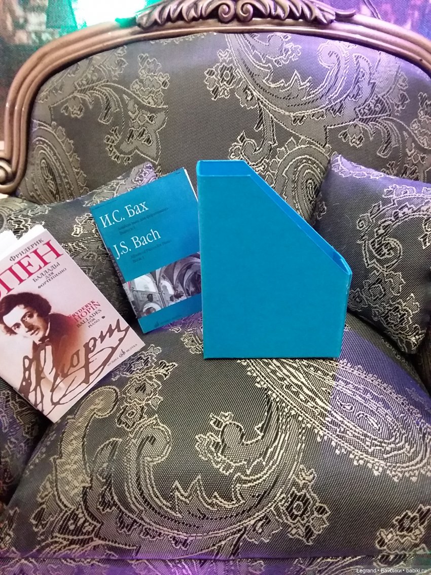 Ноты для Лестата: жизнь в формате 1:6 (фото 8)