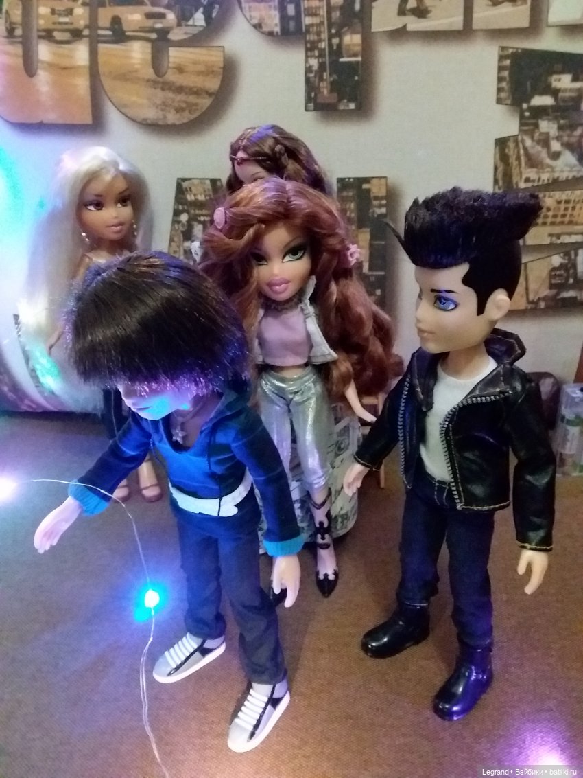 Они сами пишут свои истории: "Это диагноз, что ли?.."