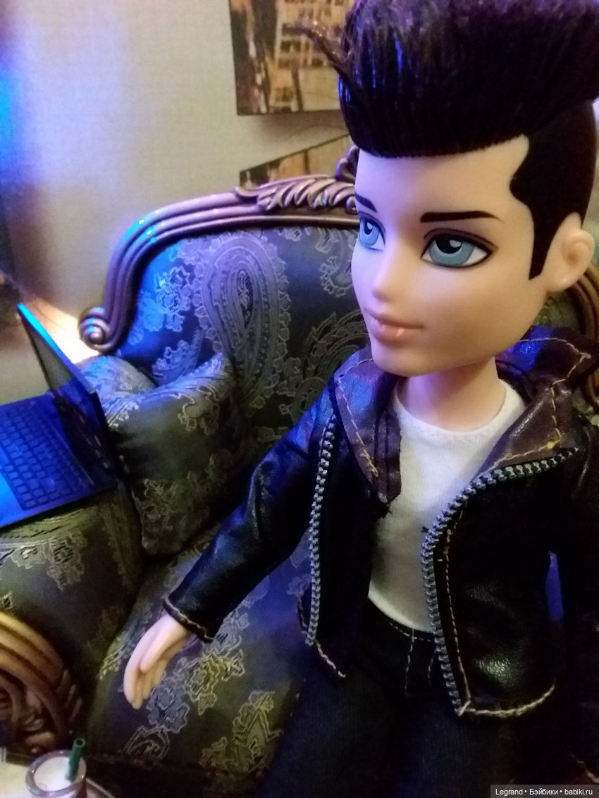 Они сами пишут свои истории: "Будет время..."