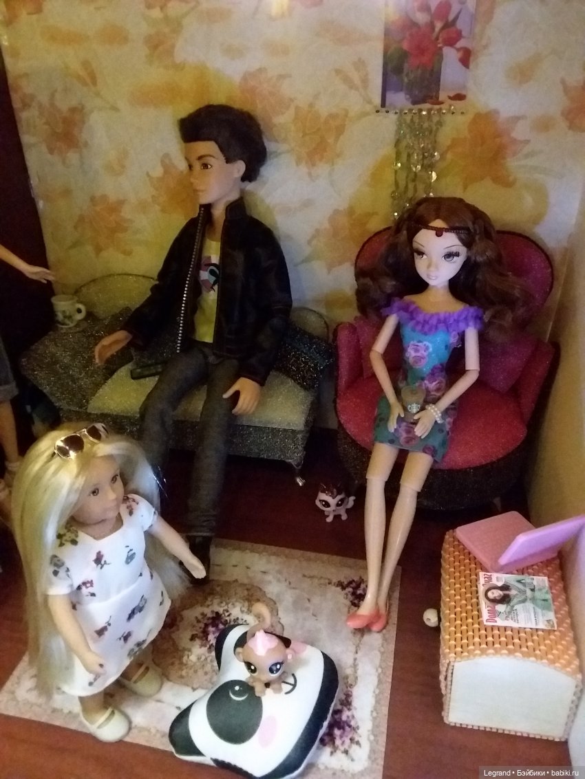 Они сами пишут свои истории: Кресло в комнату Жак-Анжа