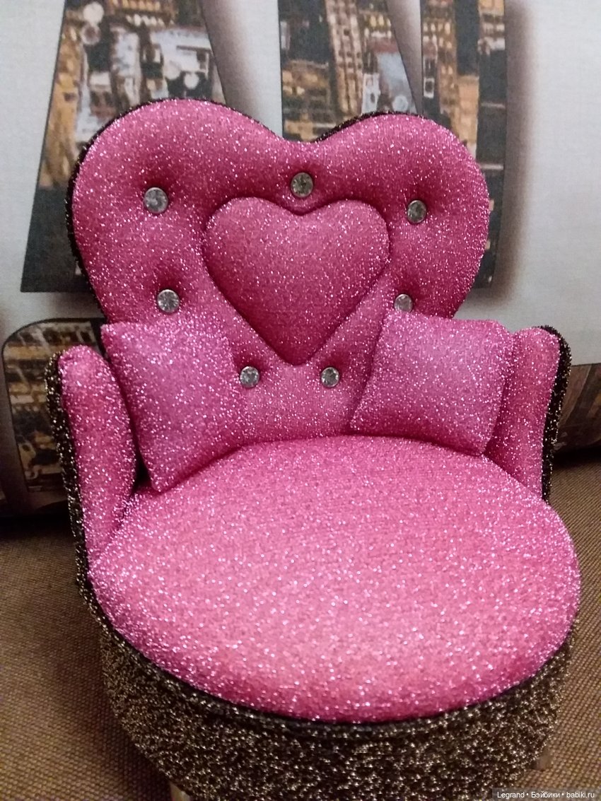 Они сами пишут свои истории: Кресло в комнату Жак-Анжа (фото 3)