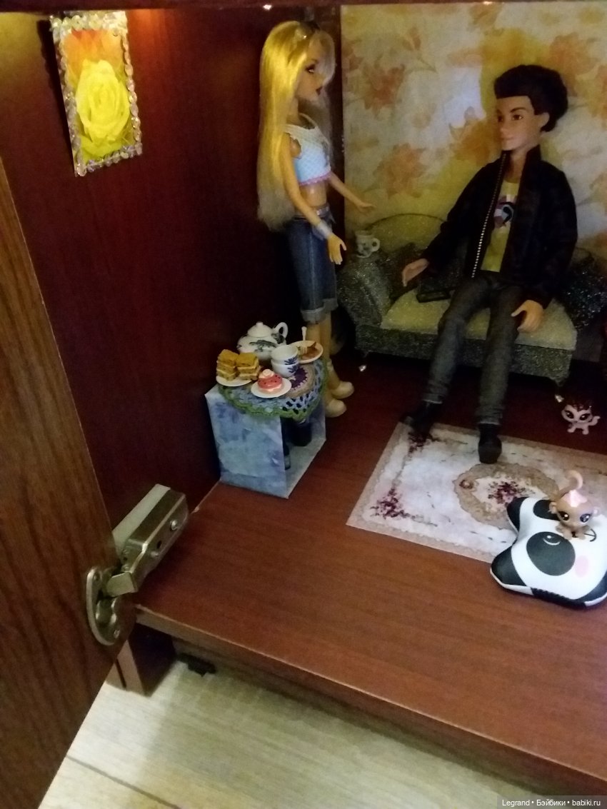 Пайетки в интерьере. Рамочки из пайеток для куклокомнат (фото 9)