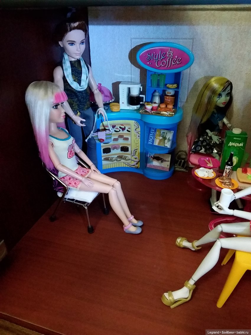 Некукольная мебель для кукол 1:6. То, что обычно остаётся за кадром (фото 4)