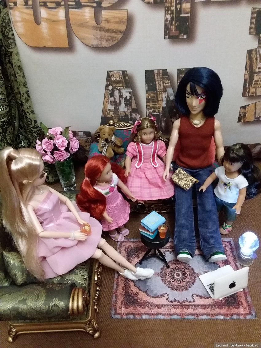 Они сами пишут свои истории: "Крылья, всё крылья..."