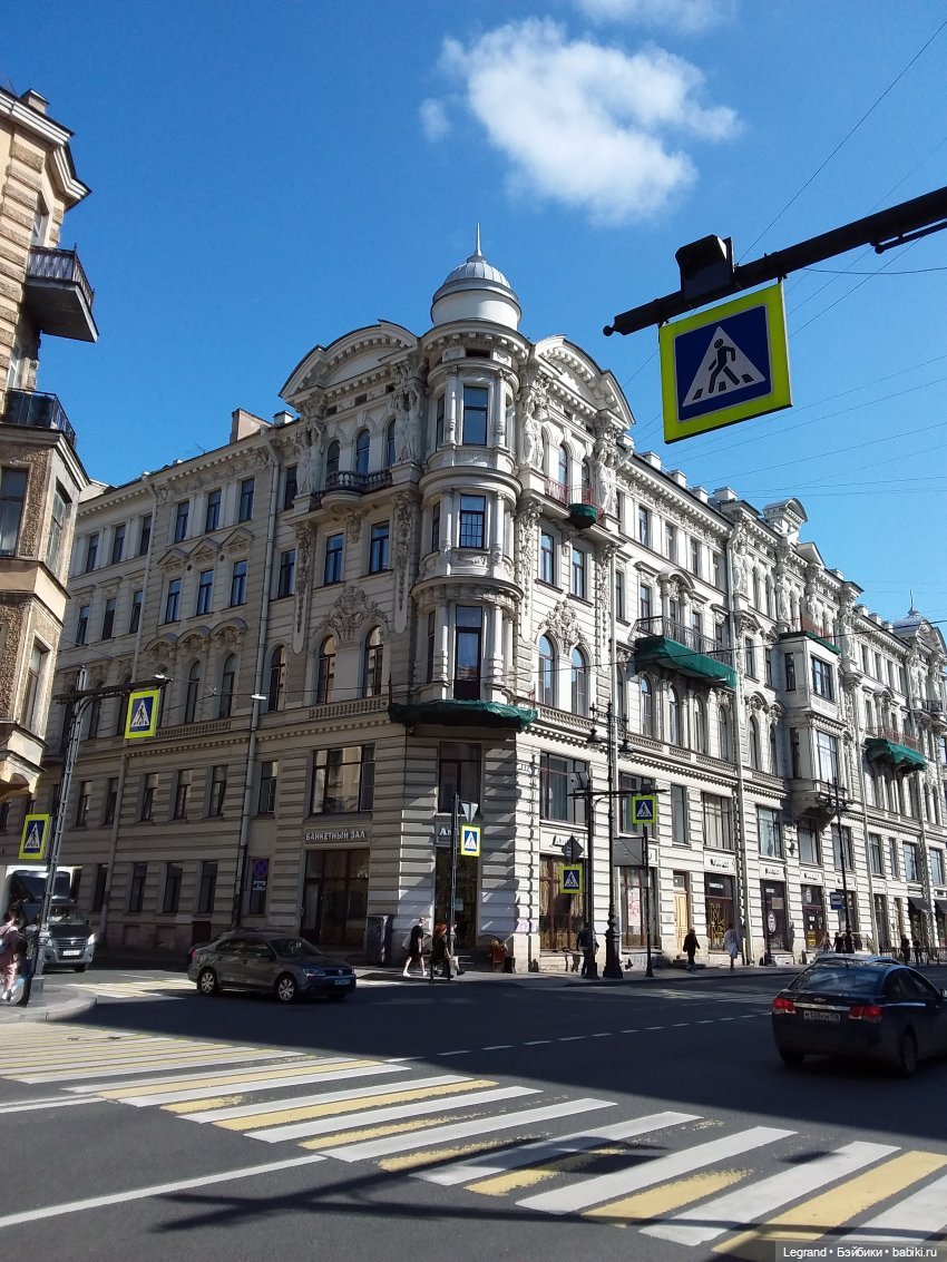 Прогулки по Петербургу с куклами и без