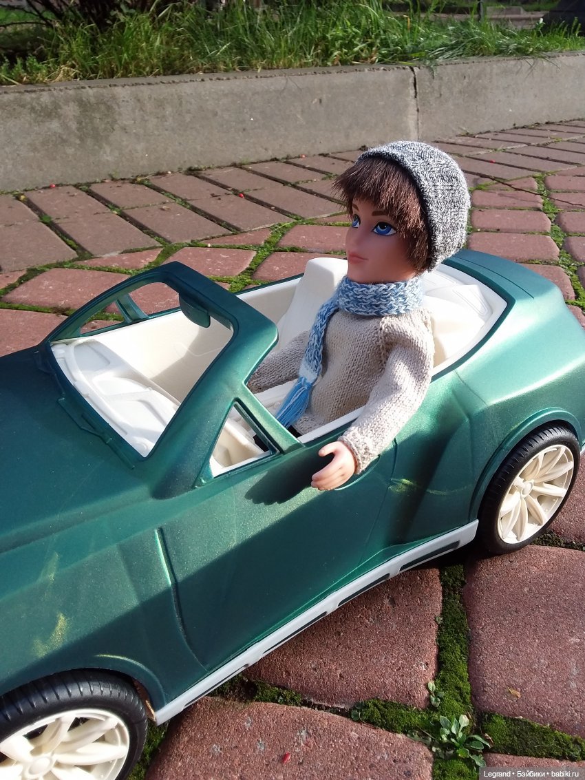 Прогулки по Петербургу с куклами и без